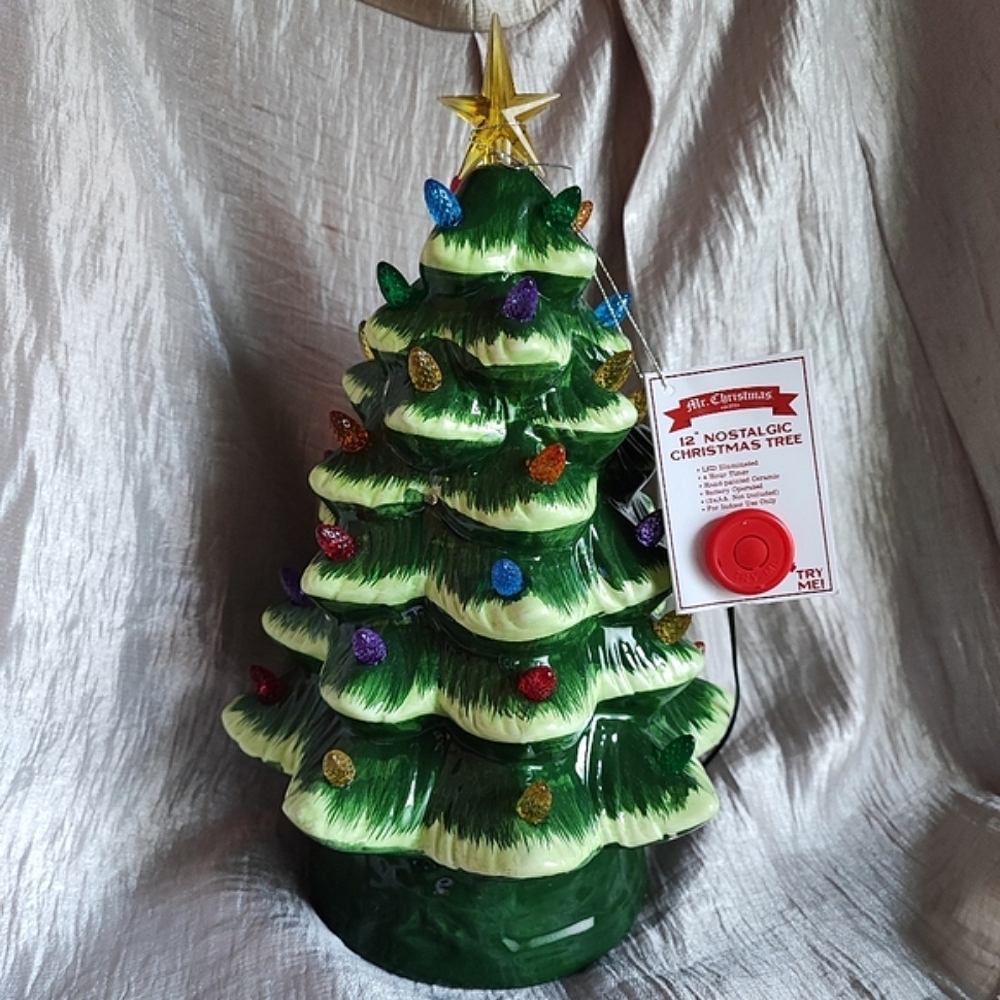 Vintage Reproduction Ceramic Light Up Mr. Christmas Tree NEW Battery Powered